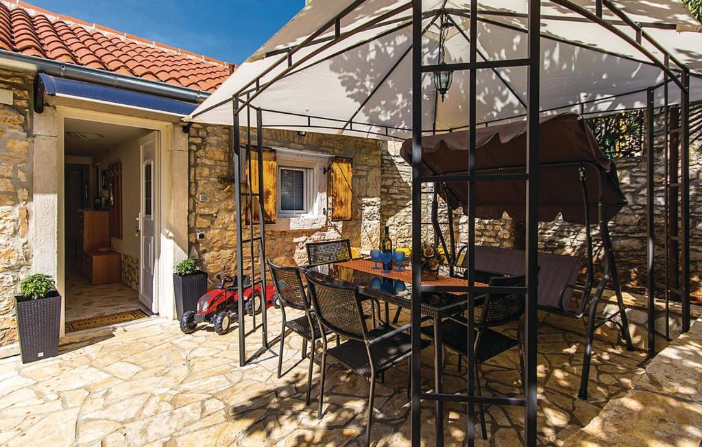 Апартаменти Holiday House Carpe Diem Пула Екстер'єр фото